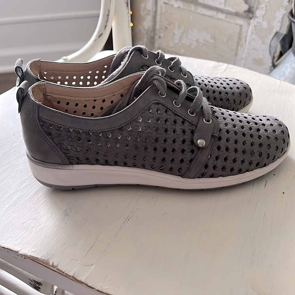 Walking Cradle Sneakers